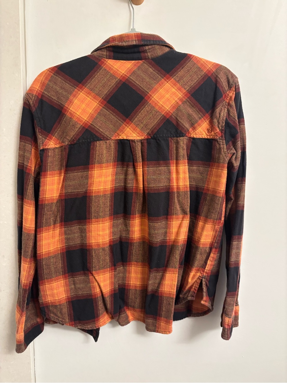 Volcom Orange Black Plaid Button-Down Shirt - Picture 2 of 3